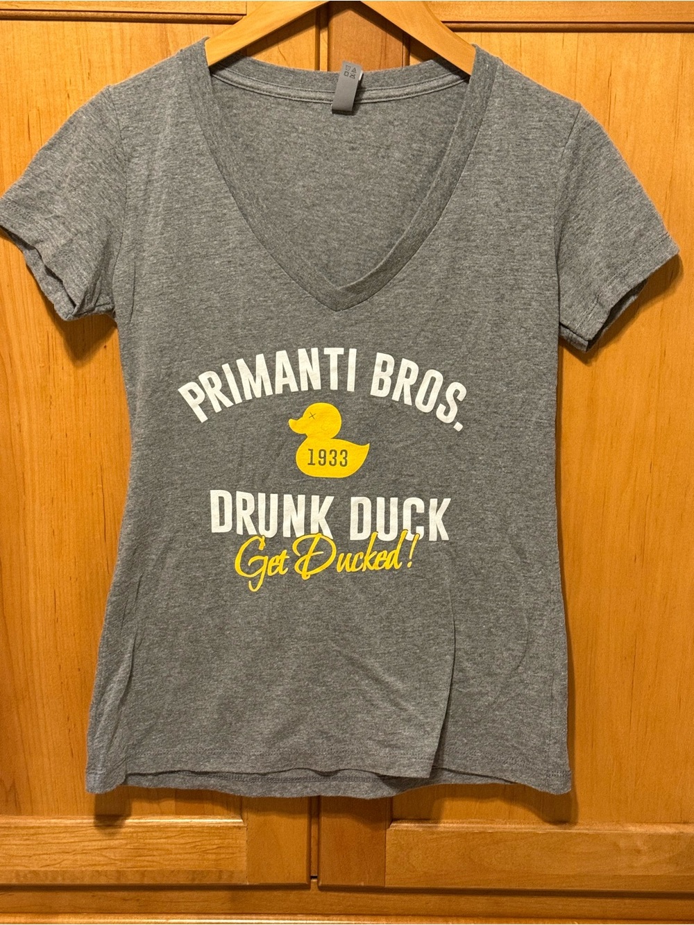 Primanti Bros. Drunk Duck Gray Graphic Tee - Yellow Logo
